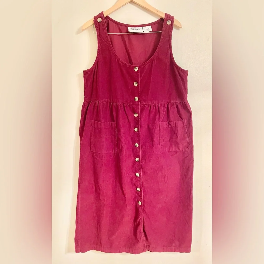 Two-Twenty Collection Size Medium Red Corduroy Jumper Cottage Core Vintage- EUC - Picture 1 of 8